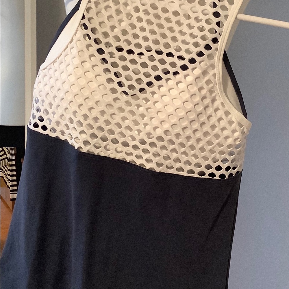 Lorna Jane Navy/white tank with built in bra